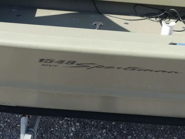 Slide: The Image of Tracker GRIZZLY® 1548 MVX Sportsman 2016 - 8