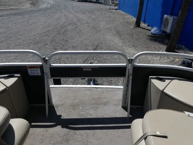 Slide: The Image of Bennington 20 SL 2014 - 15