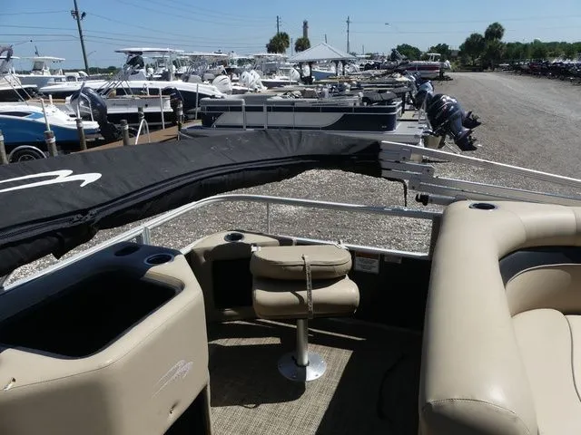 Slide: The Image of Bennington 20 SL 2014 - 17