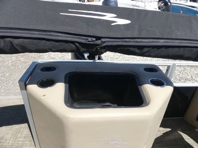 Slide: The Image of Bennington 20 SL 2014 - 18