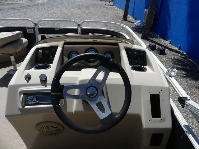 Slide: The Image of Bennington 20 SL 2014 - 19