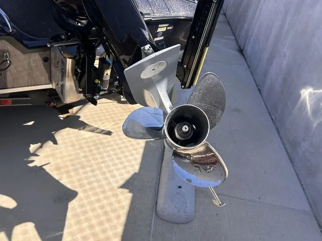 Slide: The Image of Triton 20 TrX Patriot 2018 - 11