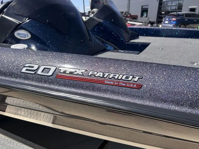 Slide: The Image of Triton 20 TrX Patriot 2018 - 7