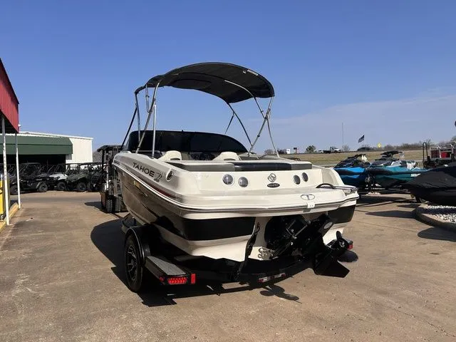 Slide: The Image of Tahoe 400 TS 2016 - 5