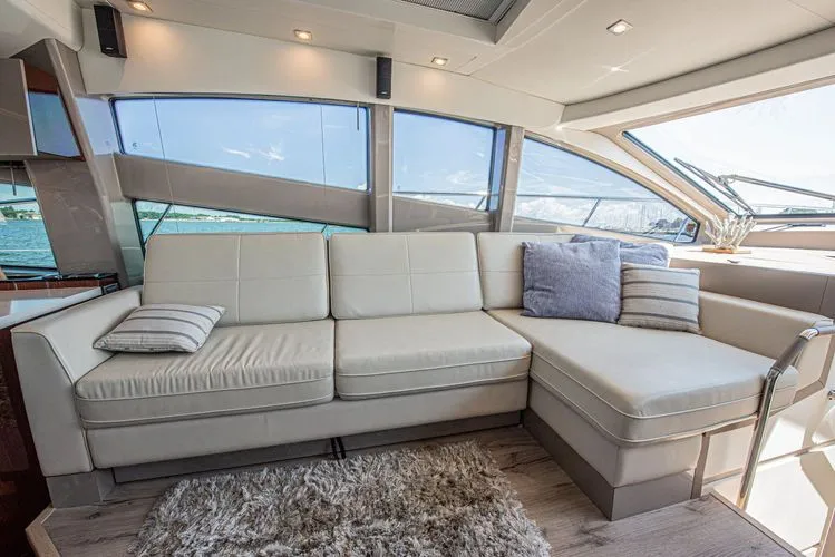 Slide: The Image of 2018 Sea Ray L550 - Image 39 - 39