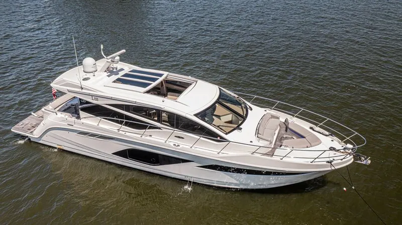 Slide: The Image of 2018 Sea Ray L550 - Image 9 - 9