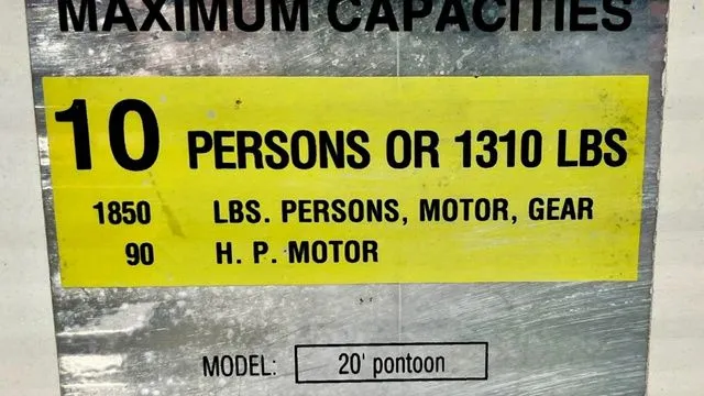 Slide: The Image of Landau LX20 Pontoon 75hp Honda 4 stroke Fish 2001 - 9