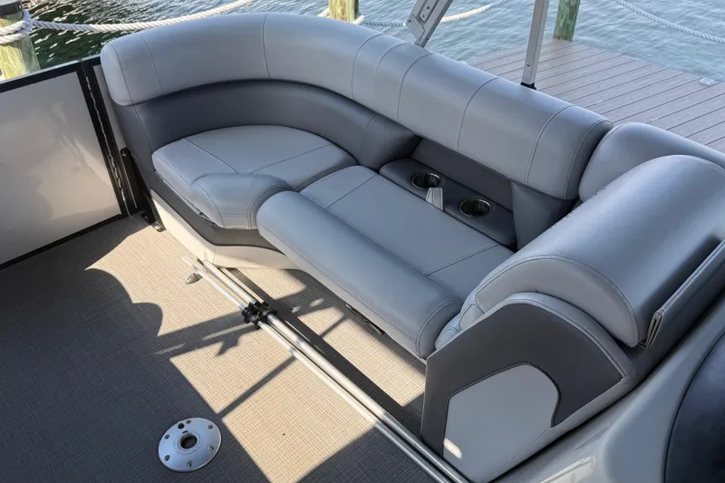 Slide: The Image of 2021 Bentley Pontoons 220/223 Elite Admiral interior with luxurious seating and cup holders. - 15