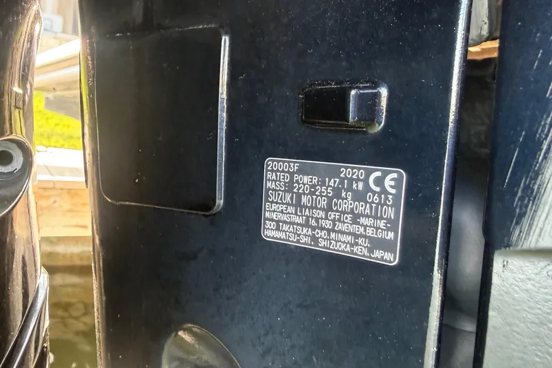 Slide: The Image of Close-up of Suzuki motor label on 2021 Bentley Pontoons 220/223 Elite Admiral. - 17