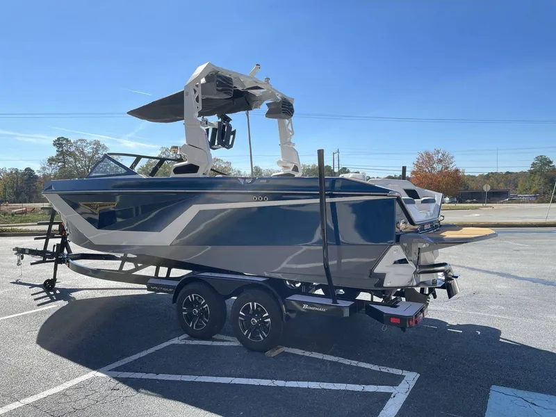 Slide: The Image of Nautique Super Air Nautique S23 2025 - 30