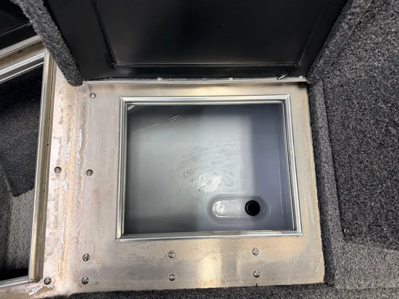 Slide: The Image of Lund 1875 Pro-V & 200HP Mercury ProXS - $49,995 2022 - 14