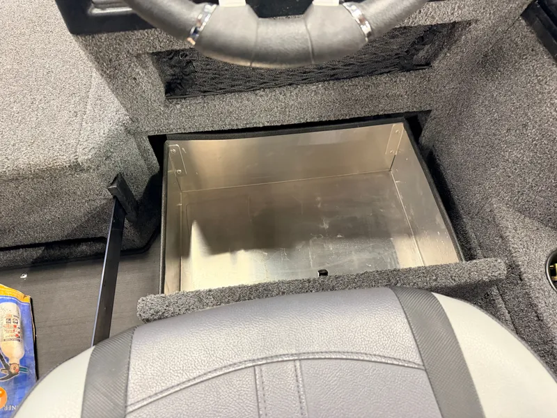 Slide: The Image of Lund 1875 Pro-V & 200HP Mercury ProXS - $49,995 2022 - 35