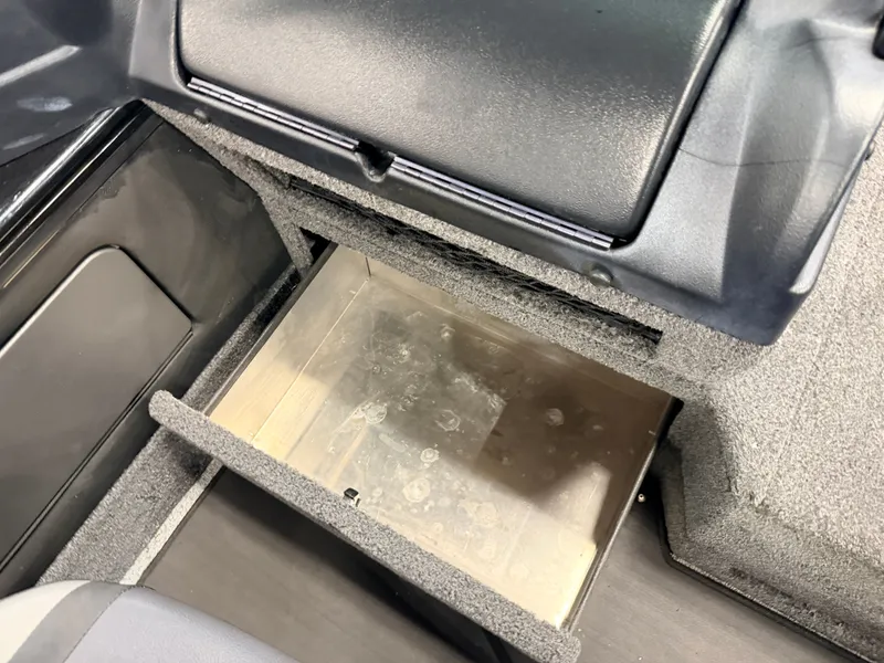 Slide: The Image of Lund 1875 Pro-V & 200HP Mercury ProXS - $49,995 2022 - 49