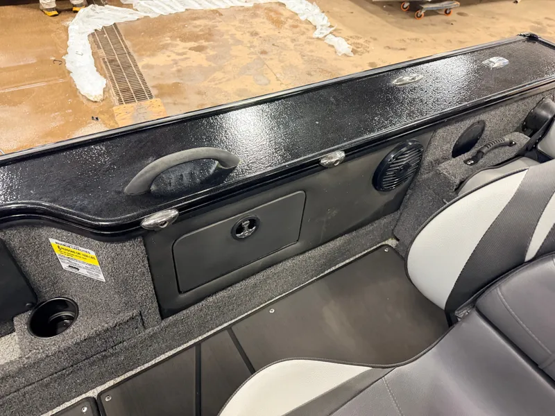 Slide: The Image of Lund 1875 Pro-V & 200HP Mercury ProXS - $49,995 2022 - 54