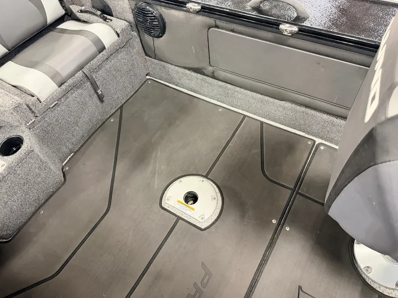 Slide: The Image of Lund 1875 Pro-V & 200HP Mercury ProXS - $49,995 2022 - 56