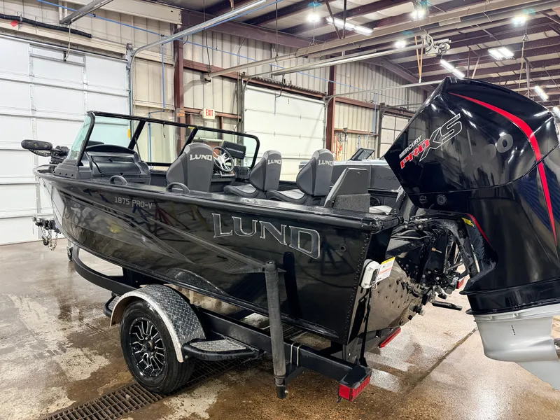 Slide: The Image of Lund 1875 Pro-V & 200HP Mercury ProXS - $49,995 2022 - 72