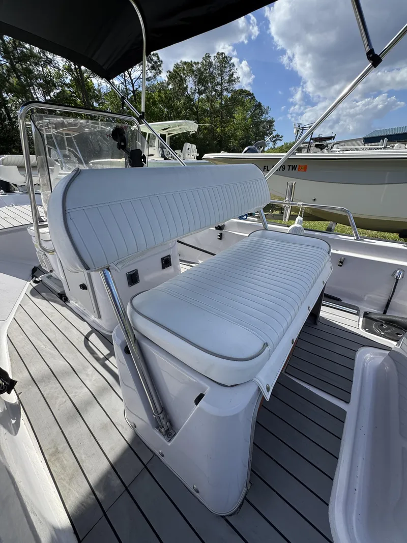 Slide: The Image of Boston Whaler 13 Dauntless 1996 - 17