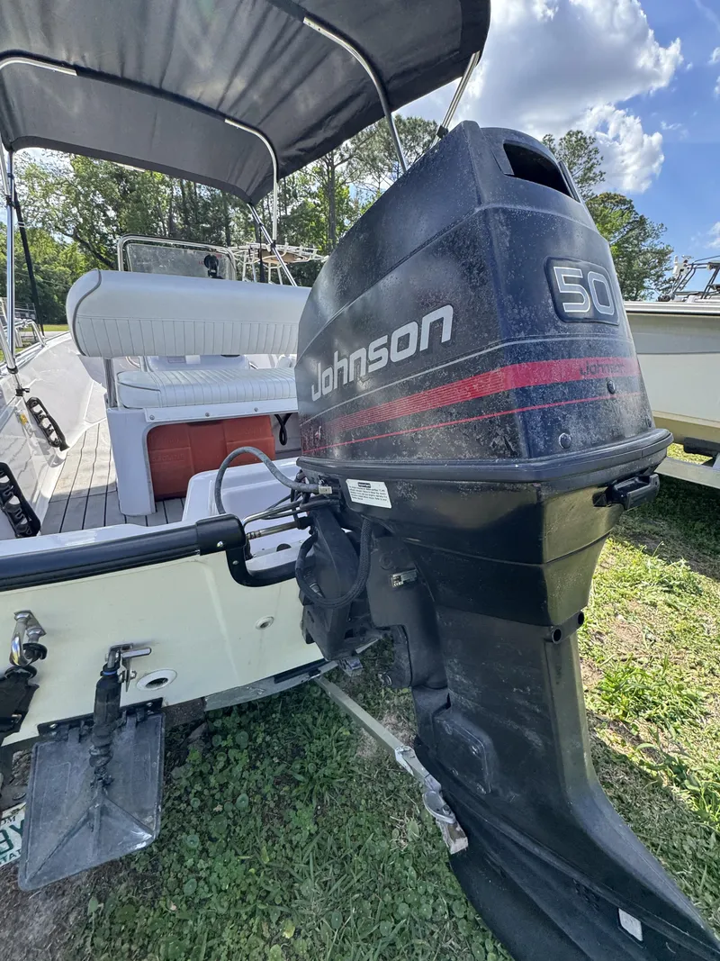 Slide: The Image of Boston Whaler 13 Dauntless 1996 - 3