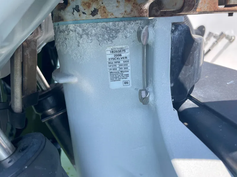 Slide: The Image of Close-up of a 2006 Fountain 33 Sport Fisherman boat detail. - 15