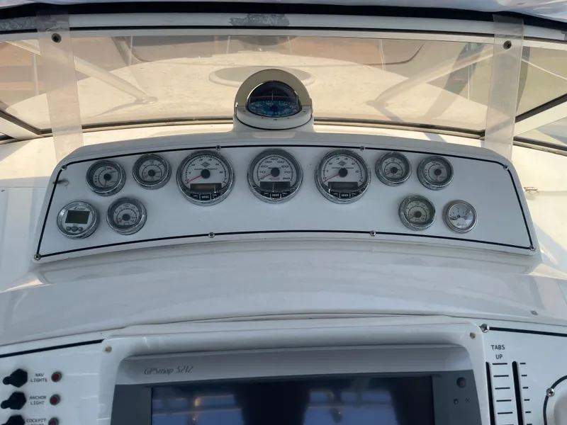 Slide: The Image of Dashboard of a 2006 Fountain 33 Sport Fisherman boat. - 36