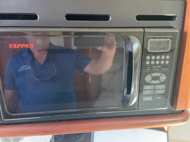 Slide: The Image of Fountain 33 Sport Fisherman 2006 - 56