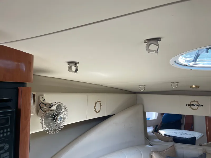 Slide: The Image of Fountain 33 Sport Fisherman 2006 - 58