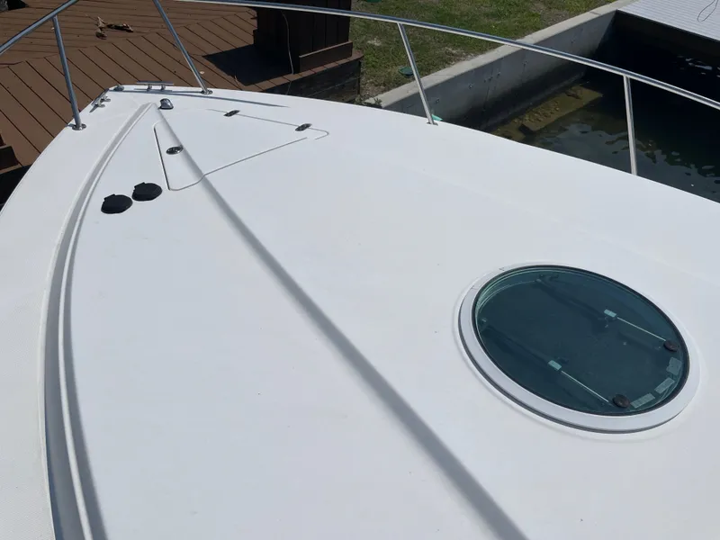 Slide: The Image of Fountain 33 Sport Fisherman 2006 - 69