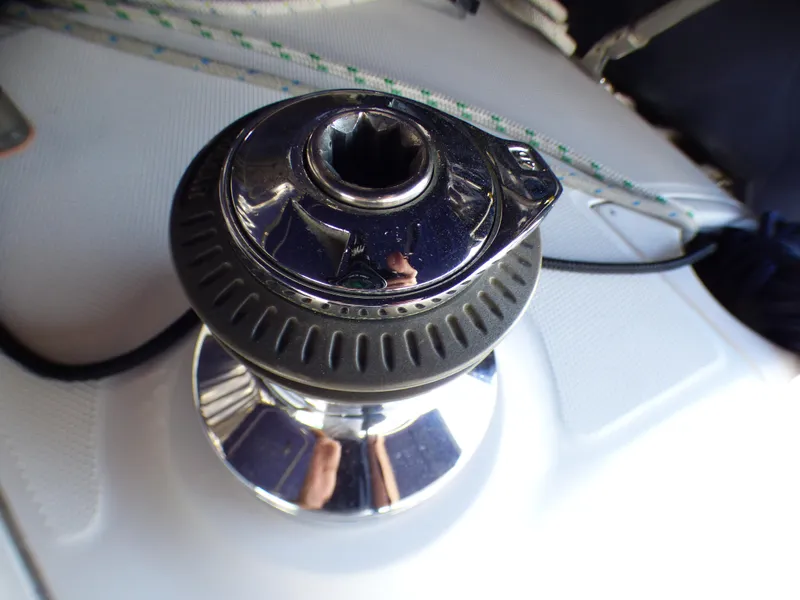 Slide: The Image of Hunter 34 1998 - 53