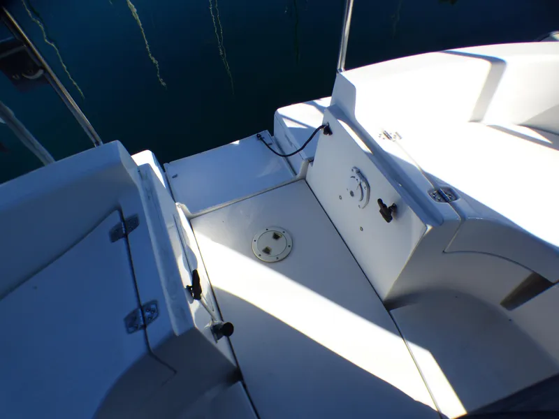 Slide: The Image of Cockpit area of a 1998 Hunter 34 yacht in sunlight. - 9