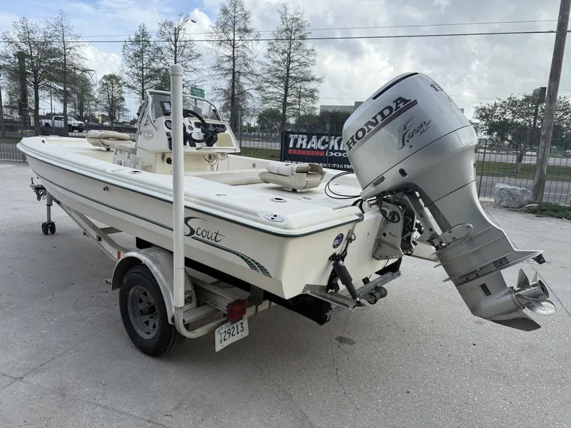 Slide: The Image of Scout 192 Sportfish 2000 with Honda outboard motor. - 3