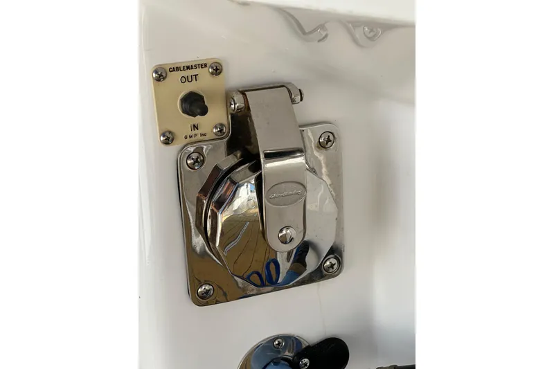 Slide: The Image of Chrome latch on 2021 HCB 65 Estrella boat with Cablemaster control. - 65
