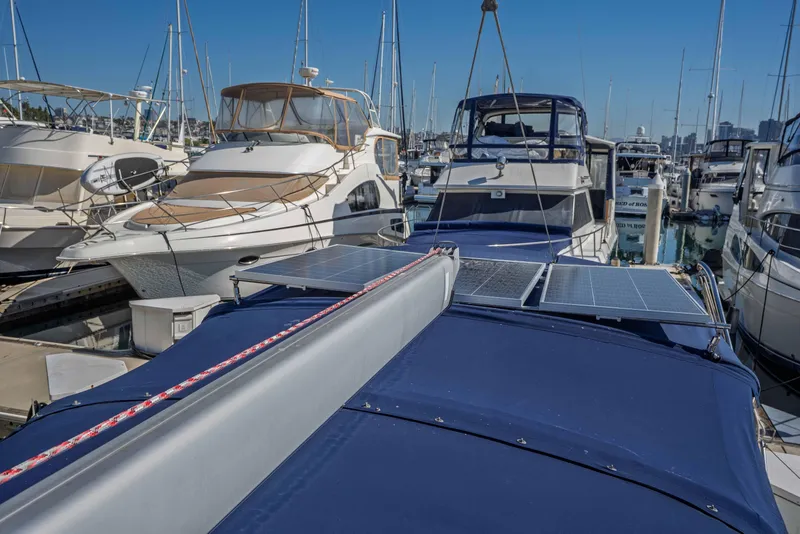 Slide: The Image of Bimini with other solar panels. - 18