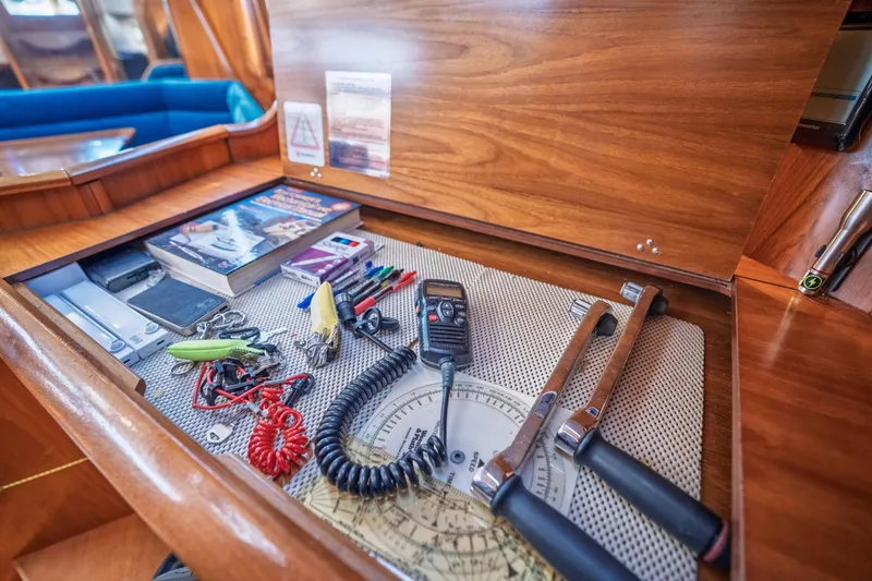 Slide: The Image of Navigation tools and equipment on Jeanneau Sun Odyssey 45.2 yacht, 2003 model. - 54