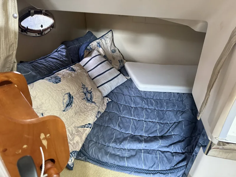 Slide: The Image of Regal 2565 Window Express 2007 - 12