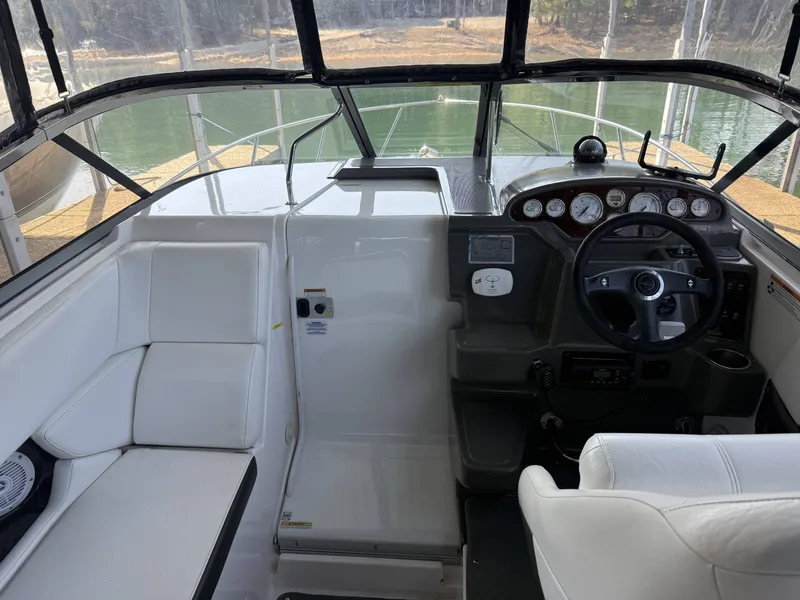 Slide: The Image of Regal 2565 Window Express 2007 - 6