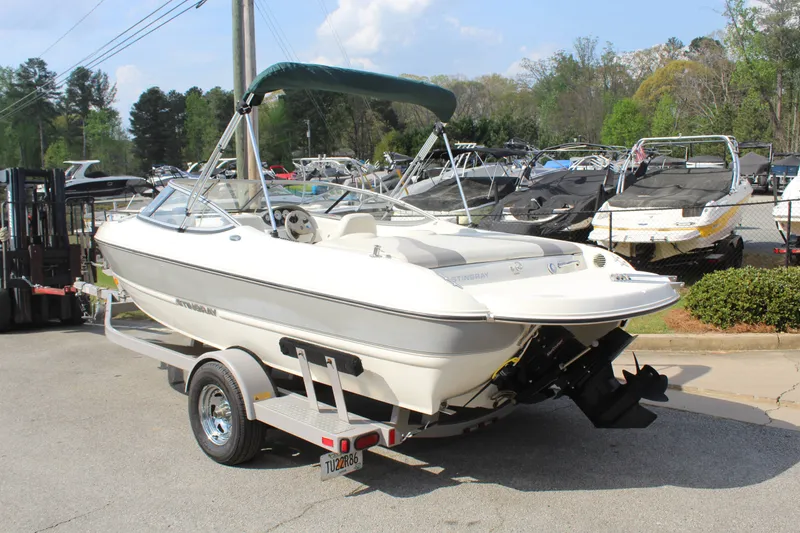 Slide: The Image of Stingray 195 LX 2012 - 3