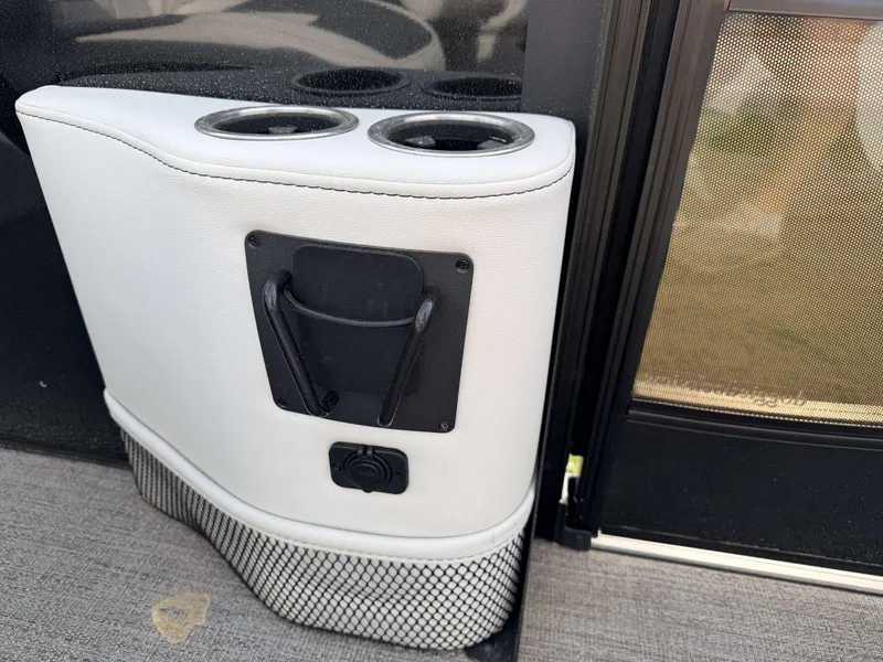 Slide: The Image of Barletta Corsa X23qc 2022 - 11