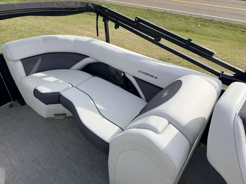 Slide: The Image of Barletta Corsa X23qc 2022 - 17