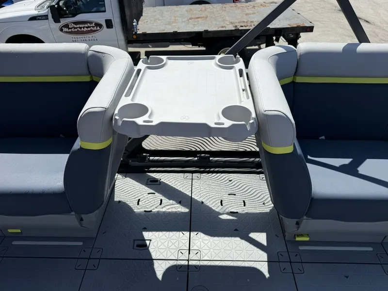 Slide: The Image of Sea-Doo Switch Cruise Limited 21 2025 - 25