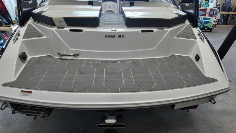 Slide: The Image of Regal 2100 Rx 2016 - 18