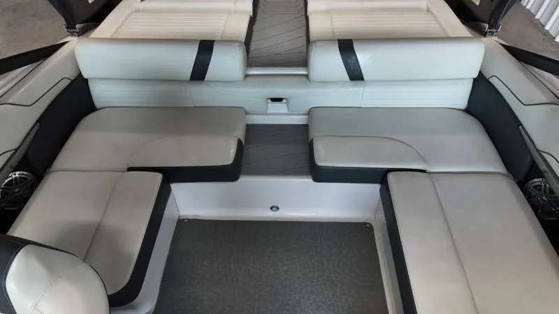 Slide: The Image of Regal 2100 Rx 2016 - 57