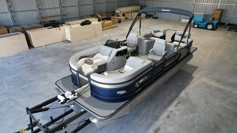 Slide: The Image of Manitou 23VP 2021 - 17