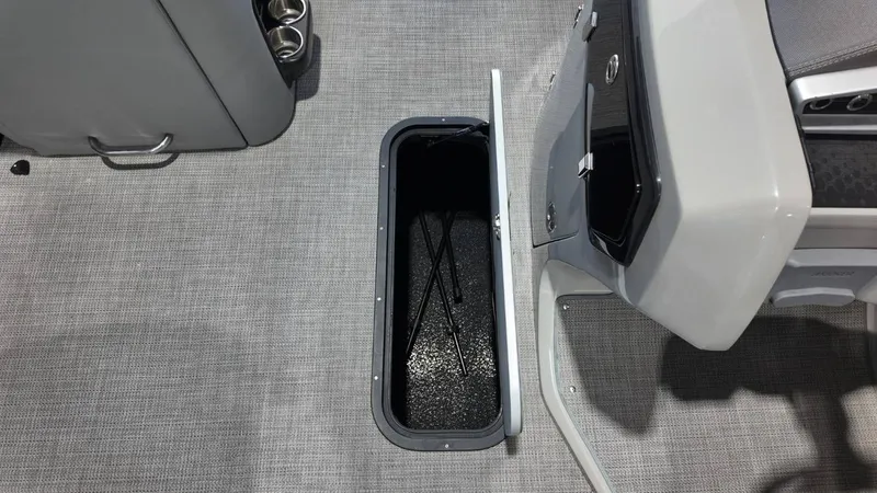 Slide: The Image of Manitou 23VP 2021 - 36