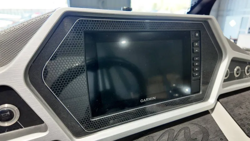 Slide: The Image of Manitou 23VP 2021 - 49