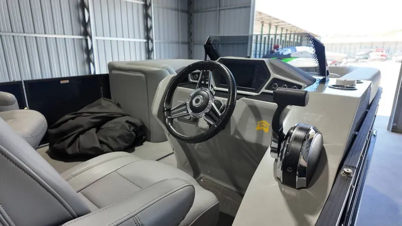 Slide: The Image of Manitou 23VP 2021 - 54