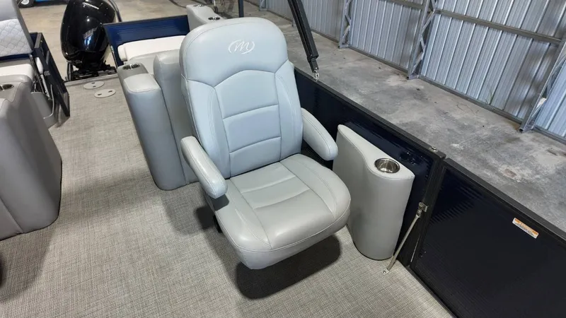 Slide: The Image of Manitou 23VP 2021 - 56