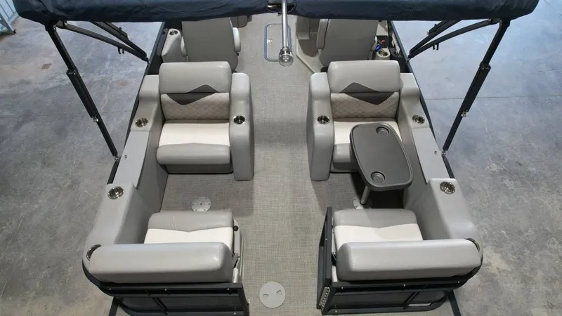 Slide: The Image of Manitou 23VP 2021 - 59