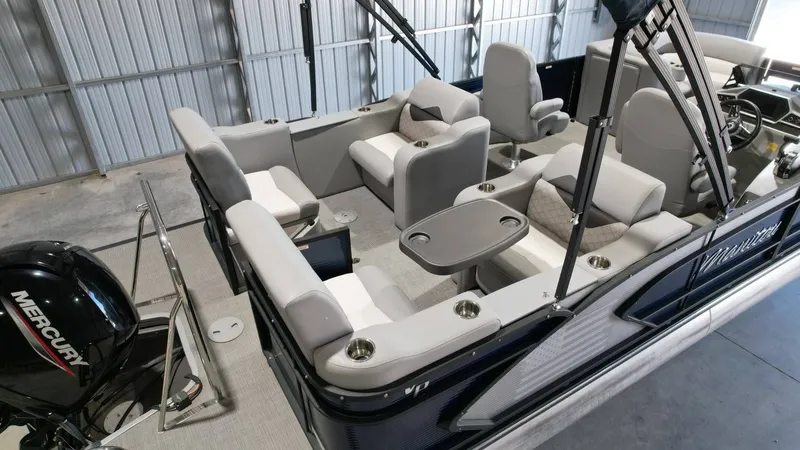 Slide: The Image of Manitou 23VP 2021 - 62