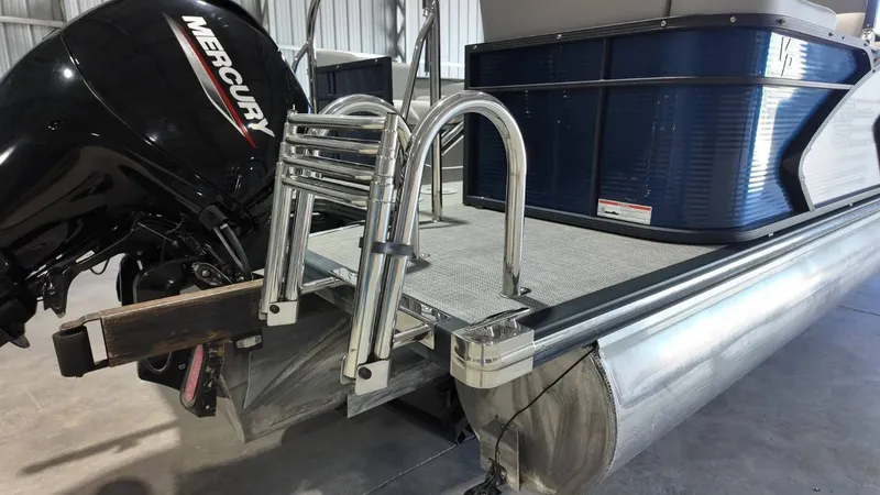 Slide: The Image of Manitou 23VP 2021 - 7