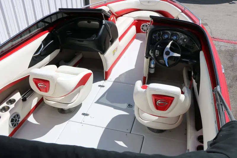 Slide: The Image of Crownline Boats 23 SS LPX 2009 - 18